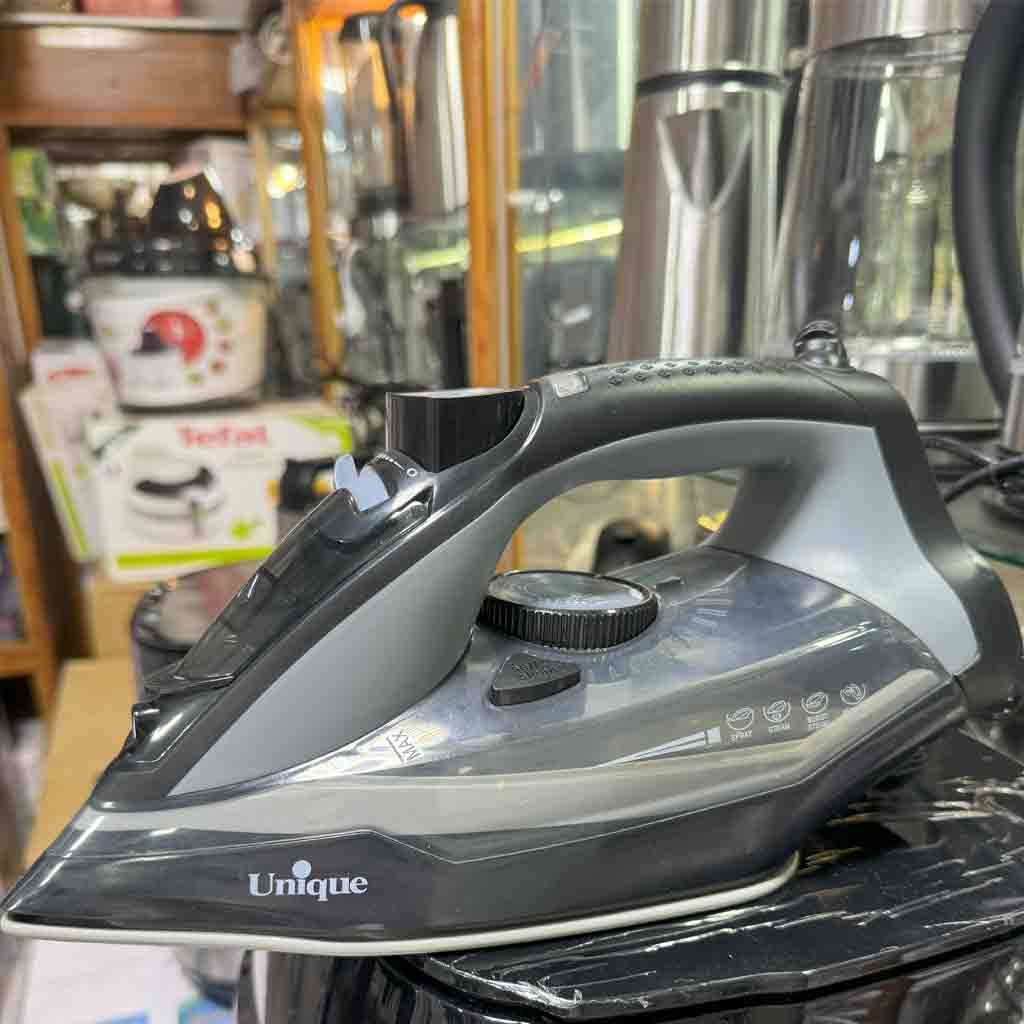 اتو بخار یونیک مدل 8024